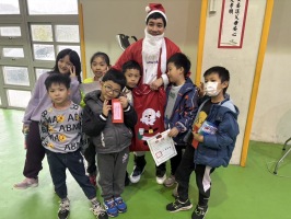 113.12.25聖誕節活動:1